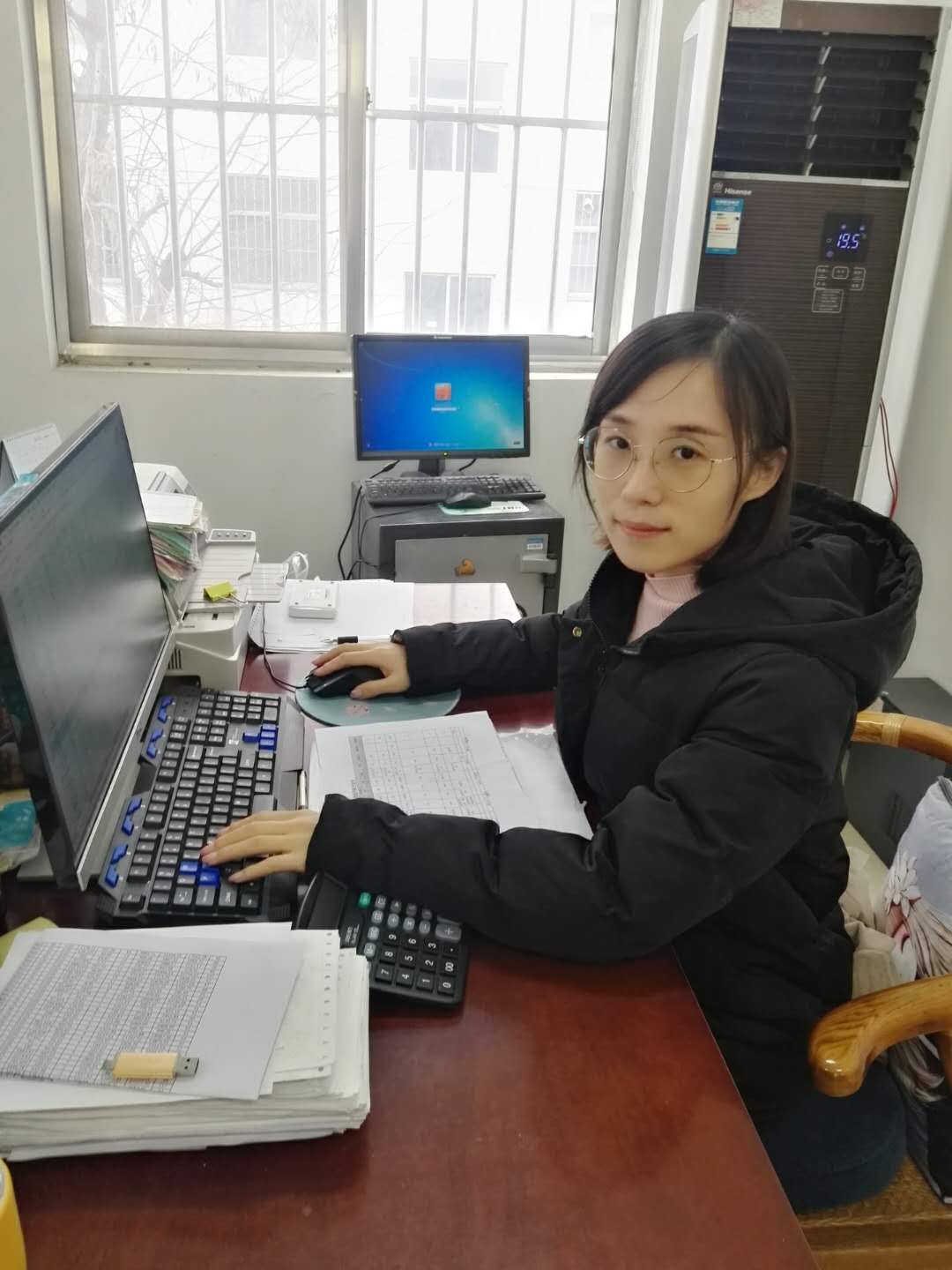 王贺贺五寸照.jpg 王贺贺五寸照.jpg